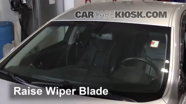 2014 Hyundai Azera Limited 3.3L V6 Windshield Wiper Blade (Front) Replace Wiper Blades